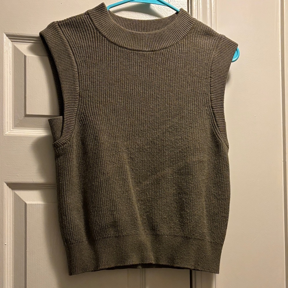 Target Olive Green Ribbed Sleeveless Sweater Vest